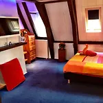 Гостевой дом Tulip Of 4*