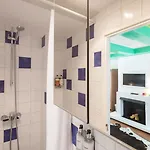 Гостевой дом Tulip Of 4*